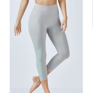 Fabletics crop leggings **like new